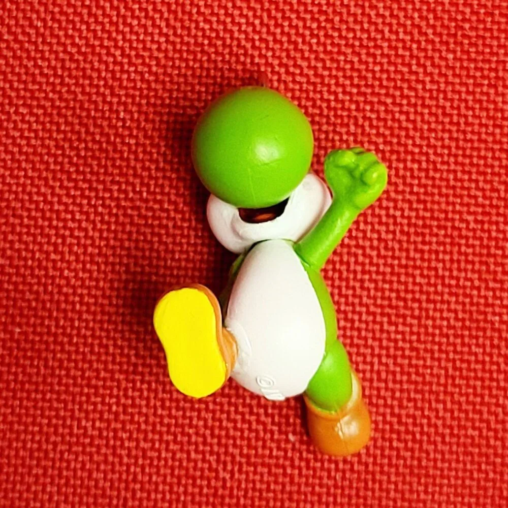 Hallmark Miniature Christmas Ornament Yoshi 2022 Super Mario